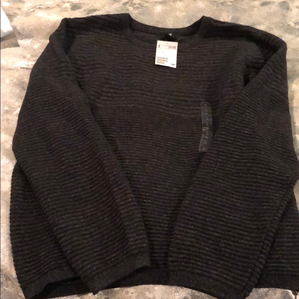 H&M charcoal grey ribbed sweater